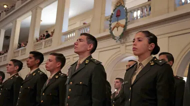 Cambio silencioso en Defensa: quién es Jorge Huarte y qué poder asume