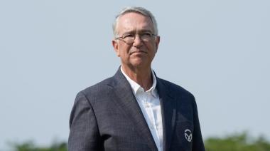 Ricardo Salinas Pliego se atrinchera: por qué lleva a TV Azteca a concurso en México