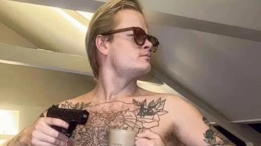 Hoiby llora ante el tribunal y rechaza acusaciones en el caso que impacta a Noruega