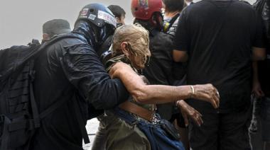 Una jubilada sufrió fractura de cadera: el detalle de los 6 heridos en el Congreso