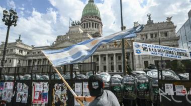 Reforma laboral: qué gremios hacen paro el viernes y por qué la CGT no se suma