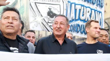 Maturano le frena todos los trenes a Milei: el motivo que no figura en el 1%