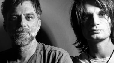 El guitarrista de Radiohead va contra Melania Trump