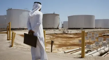 Arabia Saudita refuerza defensas tras ataque a Saudi Aramco: qué se juega