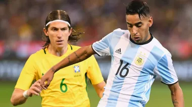 Jugó con Messi, manejó un Uber y se retira joven: la dura historia de José Luis Gómez