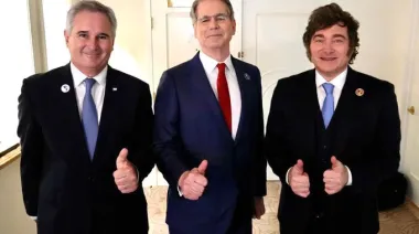 Un funcionario clave de Trump elogió a Milei y destacó la acumulación de reservas