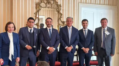 La estrategia de Chubut y Neuquén, con Milei, para captar inversiones en EE.UU.