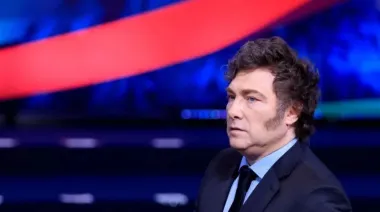 Los de acá, prebendarios; los de afuera, visionarios