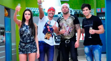 Quién es el finalista de GH que tiene fotos con Espert, Bullrich y banca a Milei