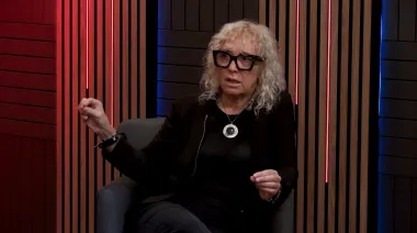 Mónica Frade: Carrió, Adorni, los "teloneros" de Milei y una nueva alianza en el Congreso