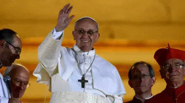 Francisco, el papa tanguero, matero y cerca de los pobres