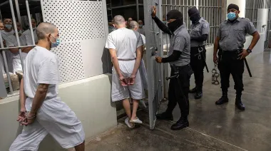 Pandillas y poder: el dilema de la seguridad en El Salvador