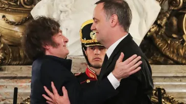 Volcánica semana para Milei: del deslomado Adorni al desbocado Dalbón