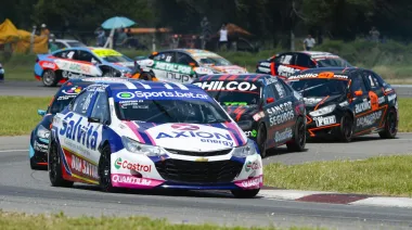 TN Clase 3: Agustín Canapino y un gran triunfo en el Autódromo Cabalén