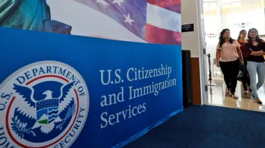 Mientras EE.UU. refuerza restricciones, el Caribe se abre al turismo espacial