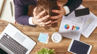 Ualá encendió la alarma: la morosidad crece en bancos, fintech y consumo