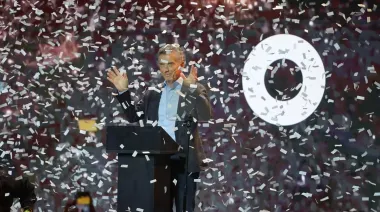 Los libertarios se burlan de Macri y recalientan la interna política en redes