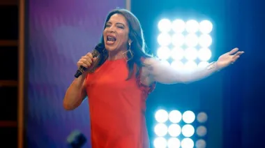 El futuro laboral de Lizy Tagliani luego de que la despidan de Pop Radio