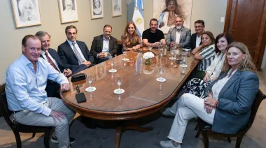 Las fichas que mueve el peronismo para armar alternativas a Milei