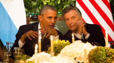 A 10 años de Obama en Argentina con Macri: cena, "nuevo comienzo" y repudios