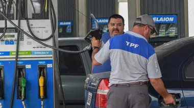 La "solución" opositora por el precio de la nafta: más bioetanol y menos petróleo