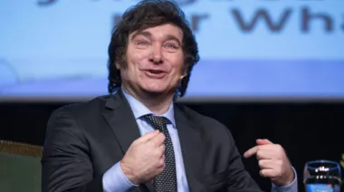 Salarios en caída: el dato del INDEC que Milei usó para hablar de “casta”