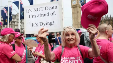 Reino Unido frena la muerte asistida y reabre un dilema clave