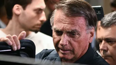 Bolsonaro, bajo vigilancia extrema: la condición que cambia su futuro en Brasil