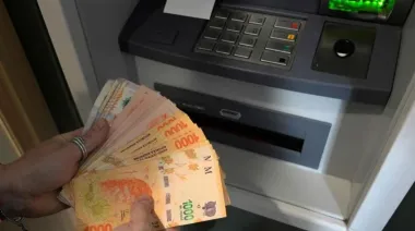 Salario mínimo: la ambiciosa fórmula que agita el peronismo en el Senado