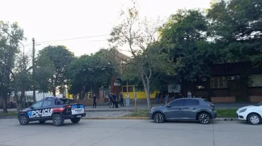 Horror: un alumno ingresó armado a una escuela y mató a un compañero