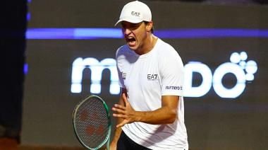 El geselino Luciano Darderi, campeón en el ATP de Santiago