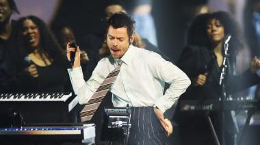 Harry Styles elige Manchester y Netflix para su nuevo disco: qué verá Argentina