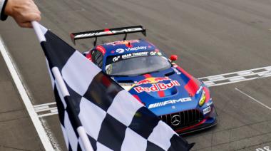 De la gloria a la descalificación: Verstappen pierde su victoria en Nürburgring