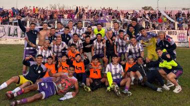 Un medio vinculado a Toviggino se burló del viaje de Manuel Adorni con su esposa