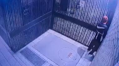 “Rompeportones”: tenía antecedentes y una condena, pero seguía robando en Balvanera