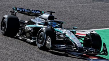 Mercedes arrasa en los primeros entrenamientos de la F1 en Japón