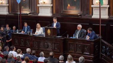 Kicillof se planta frente a Milei con cinco leyes clave: qué busca en 2027