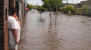 Inundaciones en Tucumán: suspenden las clases por el temporal