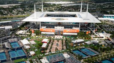 Zeballos, Cerúndolo y Etcheverry, a todo o nada en el Miami Open