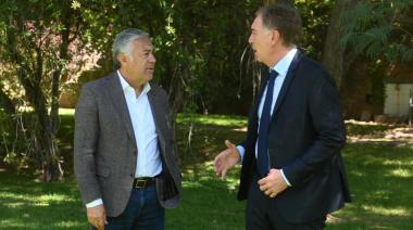 Leyes de Milei y obras en Mendoza: qué negociaron Santilli y Cornnejo