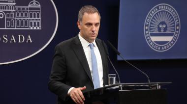 Adorni anunció cambios en leyes de Manejo del Fuego y Tierras Rurales