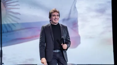 Dante Gebel habló de un plan de Dios y crecen las versiones por 2027