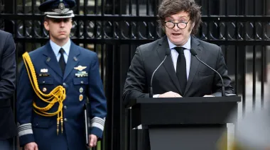 Milei y el homenaje por Malvinas: quiénes estarán en la Plaza San Martín