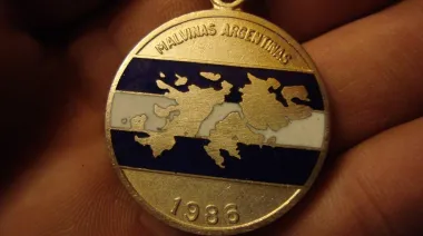 Transporte gratis y tarifas al 50%: el proyecto K para veteranos de Malvinas