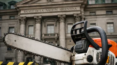 Del "cierren el Nación" al crédito propio: el archivo que complica a funcionarios