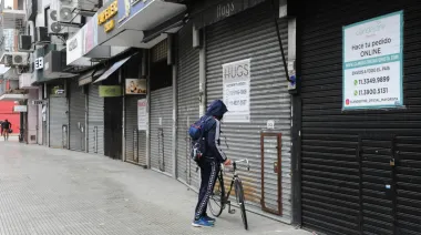 Flores: la calle Avellaneda ya no compite con shoppings, pierde contra Shein