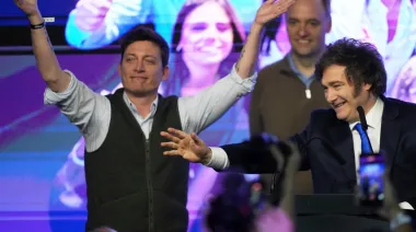 Se despabiló la tropa de Milei en redes tras un mes de parálisis por Adorni