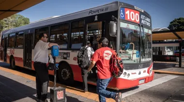 Desde hoy hay hasta 30% menos colectivos en el AMBA: cuáles son las líneas afectadas