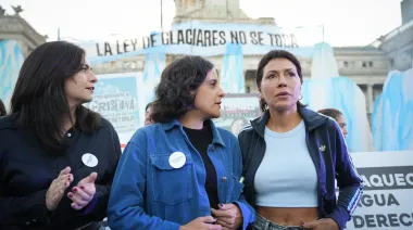 Durísima acusación de Mayra Mendoza contra los gobernadores por la Ley de Glaciares