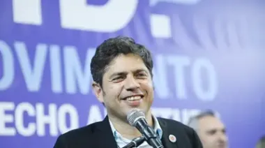 Axel Kicillof lanza su espacio en la UBA y se posiciona para 2027